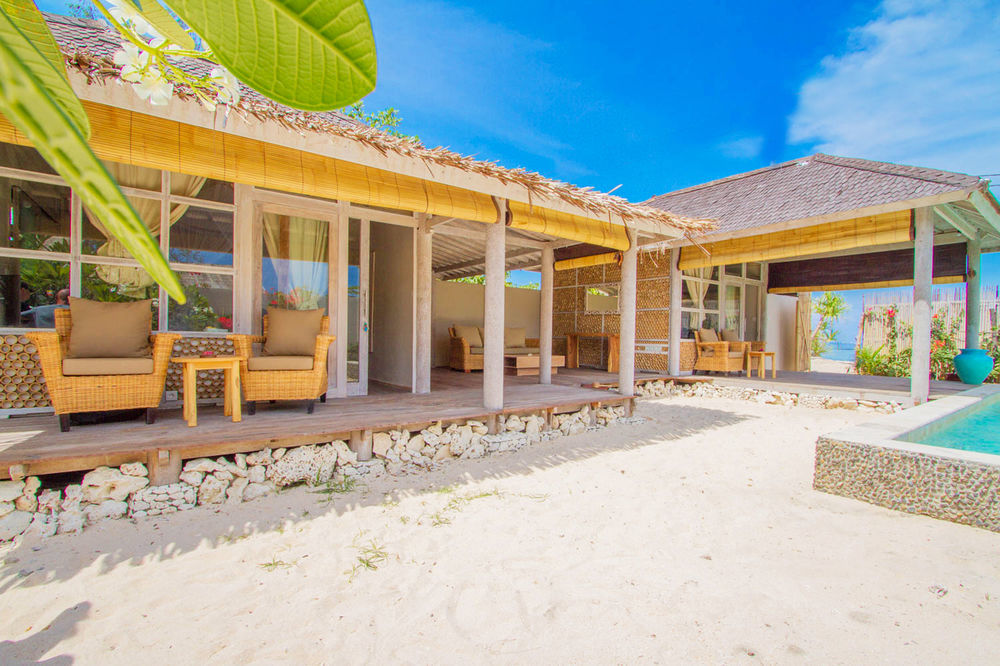 Avia Villa Resort Gili Meno Exterior photo